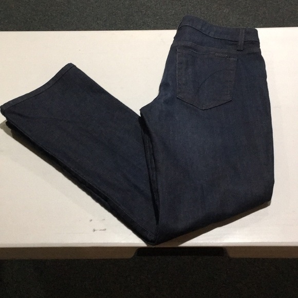 💥💥CLEARANCE JOE’S BOOTCUT JEANS WITH STRETCH!! - Picture 2 of 5